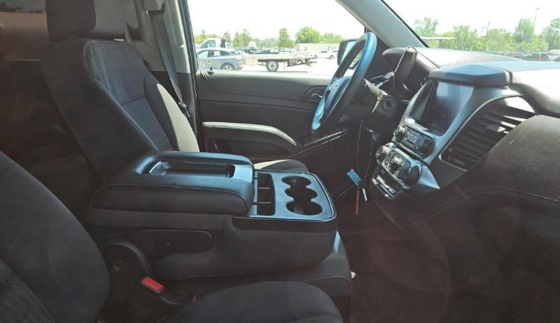 Chevrolet Suburban 4WD 4dr LS 2020