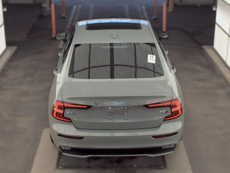 Volvo S60 B5 AWD Plus 2025