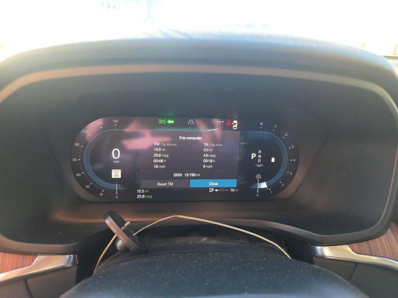 Volvo S60 B5 AWD Plus 2025