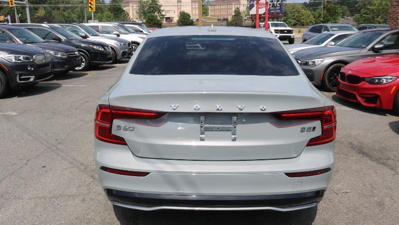Volvo S60 B5 AWD Plus 2025