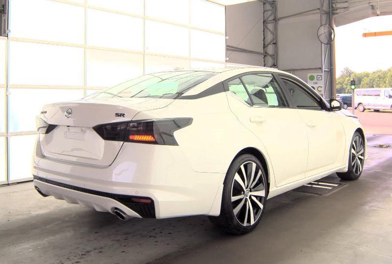 Nissan Altima 2.5 SR Sedan 2020