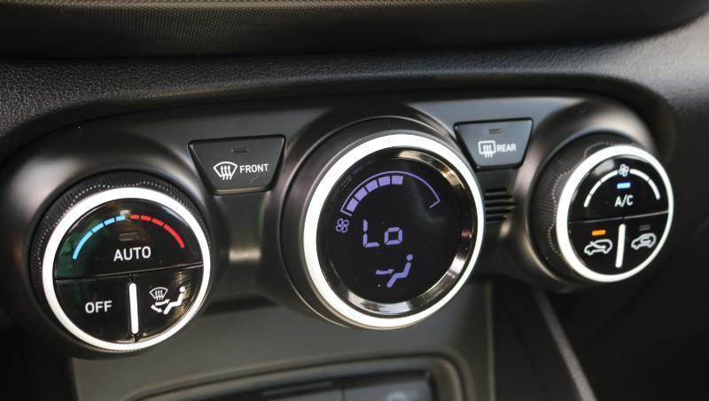 Hyundai Venue Limited IVT 2025