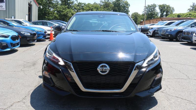 Nissan Altima 2.5 SR Sedan 2022