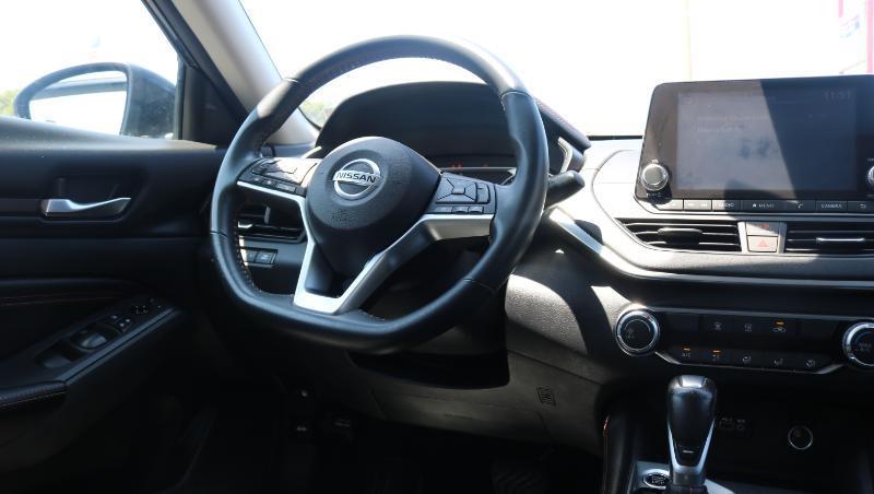 Nissan Altima 2.5 SR Sedan 2022