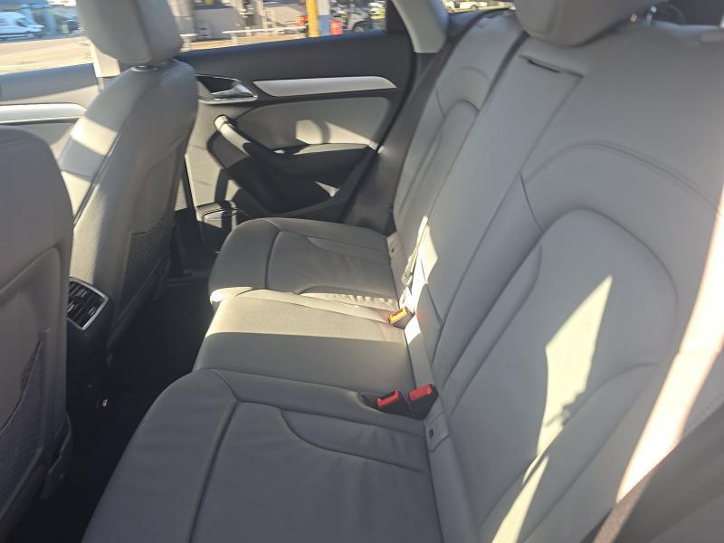 Audi Q3 quattro 4dr Prestige 2016