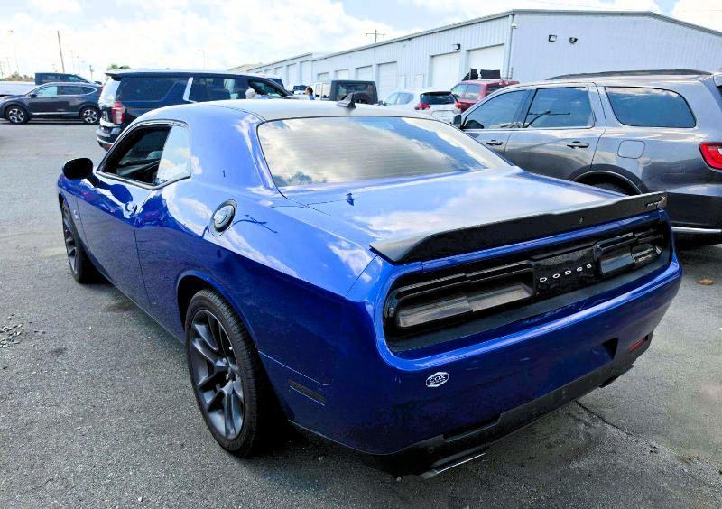 Dodge Challenger R/T Scat Pack RWD 2020