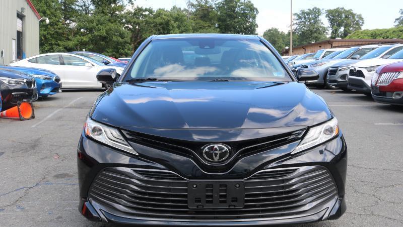 Toyota Camry XLE Auto (Natl) 2019