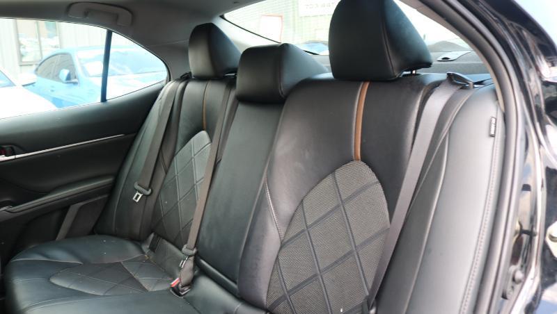 Toyota Camry XLE Auto (Natl) 2019