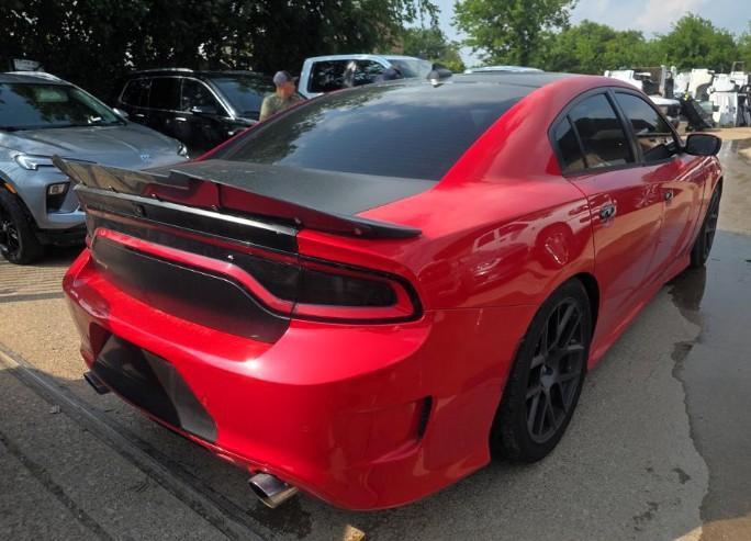 Dodge Charger 4dr Sdn R/T Scat Pack RWD 2016
