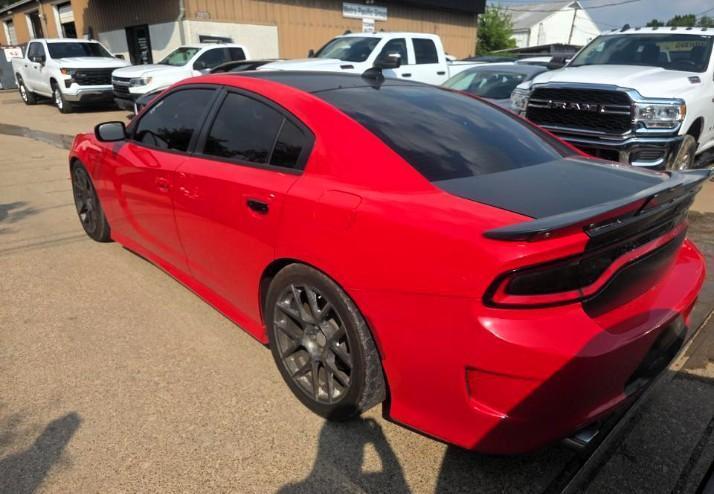 Dodge Charger 4dr Sdn R/T Scat Pack RWD 2016