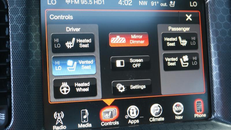 Dodge Charger 4dr Sdn R/T Scat Pack RWD 2016