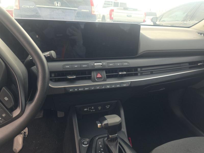 Kia K4 LXS FWD 2025