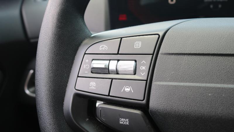 Kia K4 LXS FWD 2025