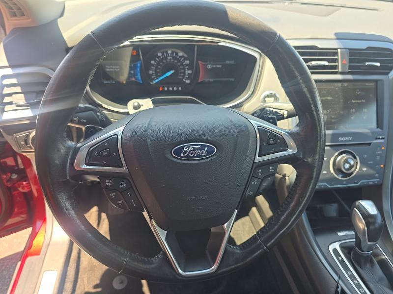 Ford Fusion 4dr Sdn Titanium FWD 2014