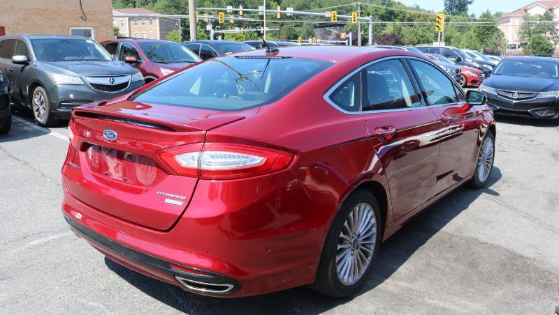 Ford Fusion 4dr Sdn Titanium FWD 2014