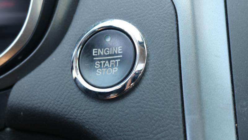 Ford Fusion 4dr Sdn Titanium FWD 2014