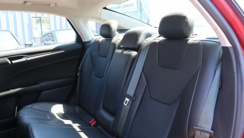 Ford Fusion 4dr Sdn Titanium FWD 2014