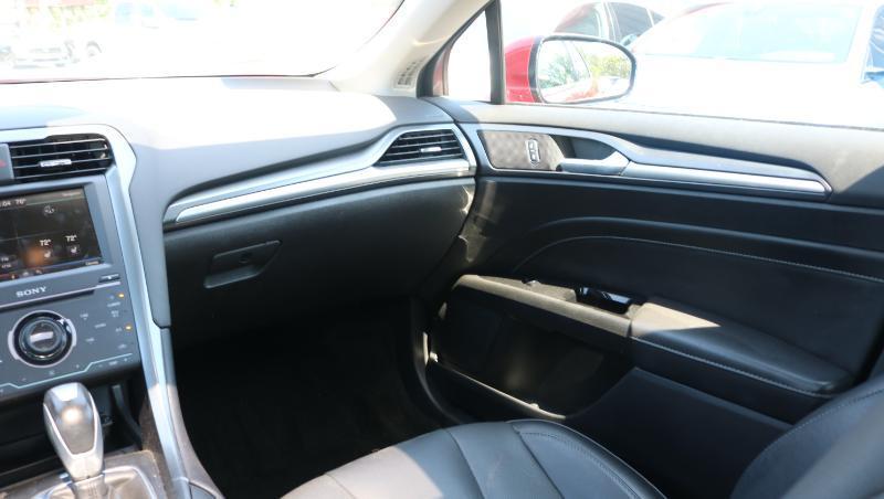 Ford Fusion 4dr Sdn Titanium FWD 2014