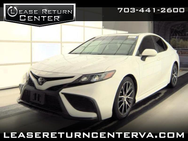 Toyota Camry Hybrid SE Nightshade CVT (Natl) 2023