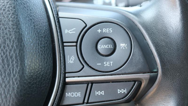 Toyota Camry Hybrid SE Nightshade CVT (Natl) 2023