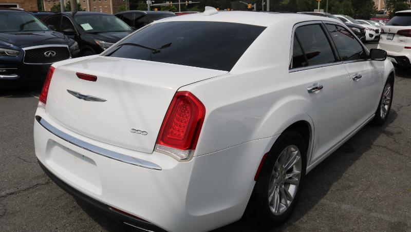 Chrysler 300 300C RWD 2017