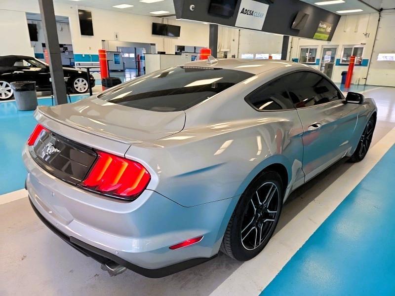 Ford Mustang EcoBoost Premium Fastback 2020