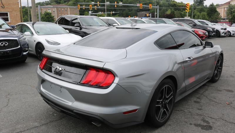 Ford Mustang EcoBoost Premium Fastback 2020