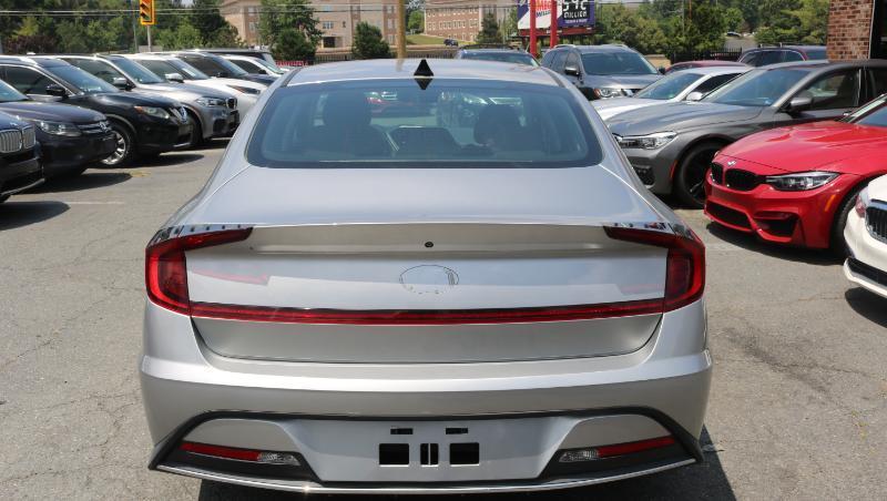 Hyundai Sonata SE 2.5L *Ltd Avail* 2022