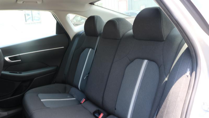 Hyundai Sonata SE 2.5L *Ltd Avail* 2022