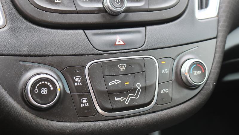 Chevrolet Malibu 4dr Sdn LT w/1LT 2018
