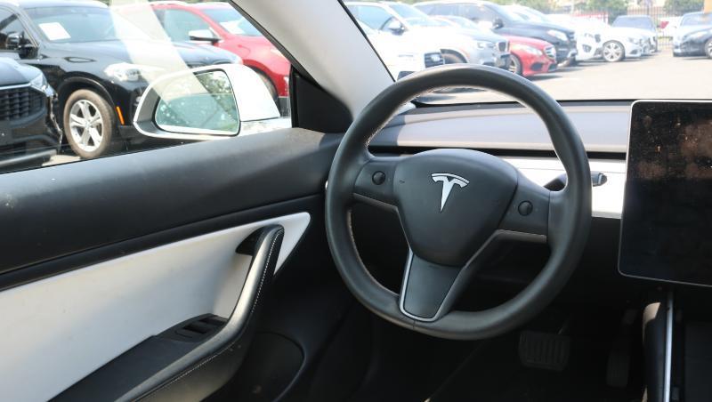 Tesla Model 3 Long Range AWD 2020