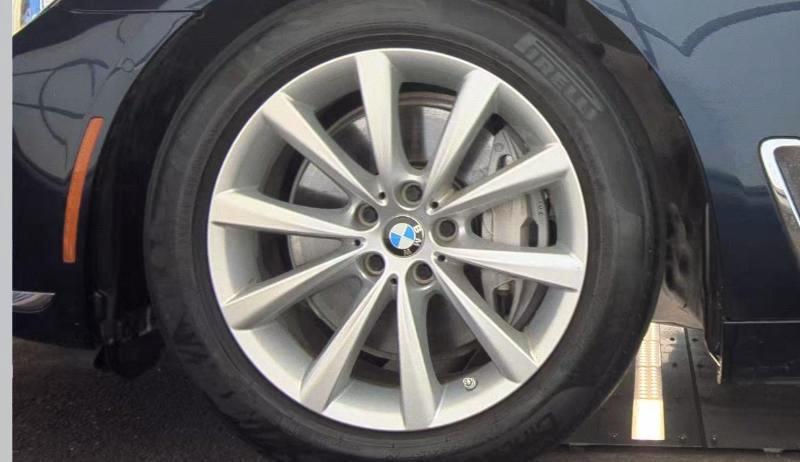 BMW 7 Series 4dr Sdn 740i RWD 2016