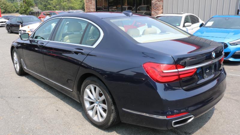 BMW 7 Series 4dr Sdn 740i RWD 2016