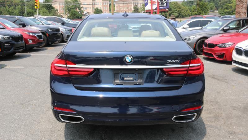 BMW 7 Series 4dr Sdn 740i RWD 2016