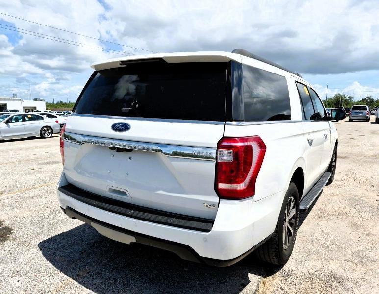 Ford Expedition Max XLT 4x4 2021