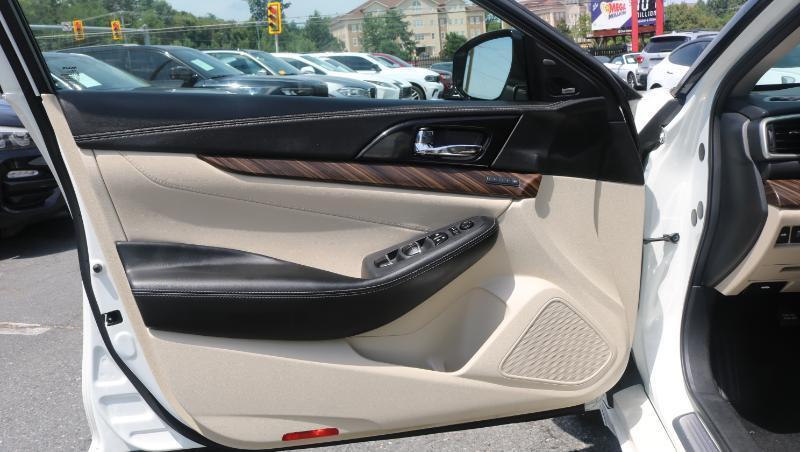 Nissan Maxima Platinum 3.5L 2018