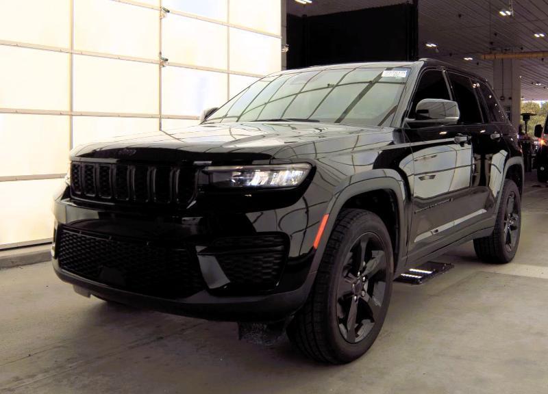 Jeep Grand Cherokee  2023