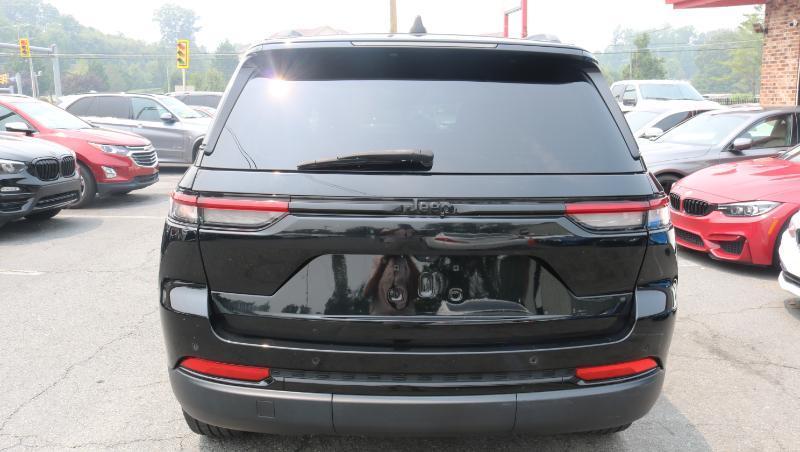 Jeep Grand Cherokee  2023
