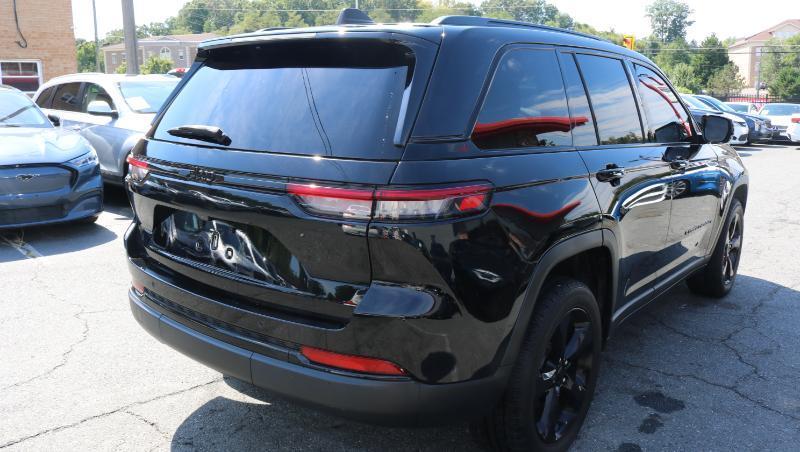 Jeep Grand Cherokee  2023