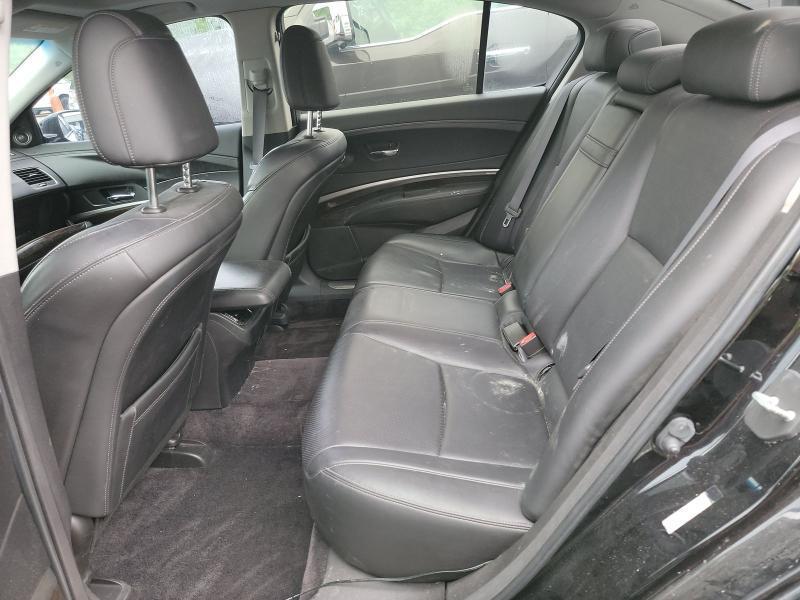 Acura RLX 4dr Sdn Tech Pkg 2015