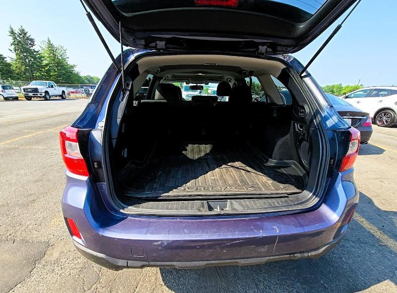 Subaru Outback 4dr Wgn 3.6R Limited 2016