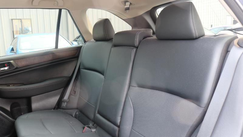 Subaru Outback 4dr Wgn 3.6R Limited 2016
