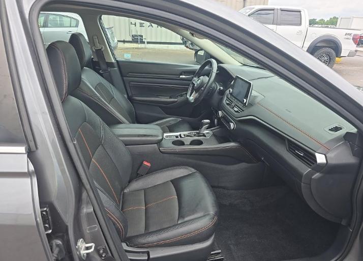 Nissan Altima 2.5 SR AWD Sedan 2021