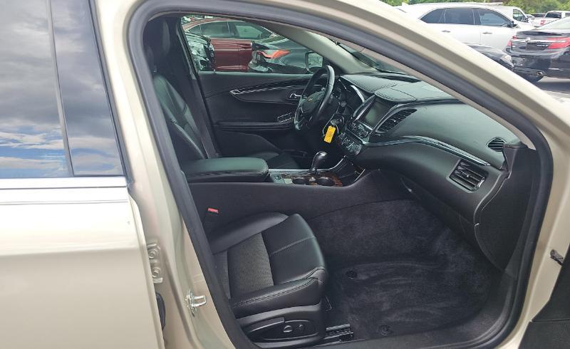 Chevrolet Impala 4dr Sdn LT w/1LT 2015