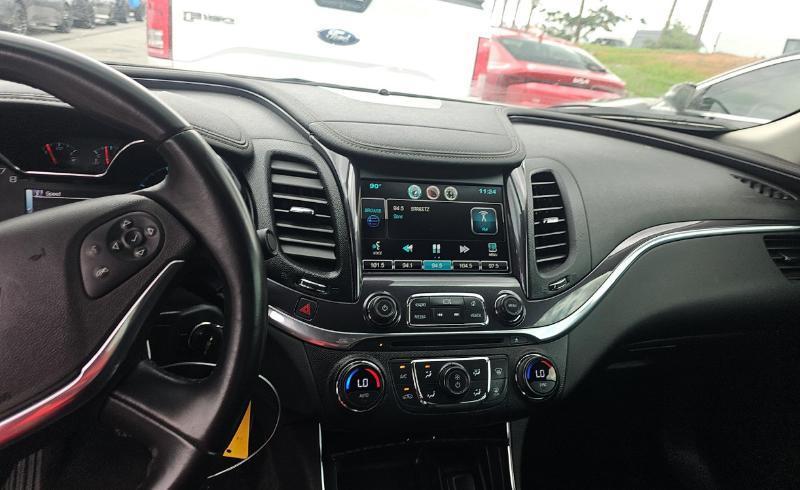 Chevrolet Impala 4dr Sdn LT w/1LT 2015
