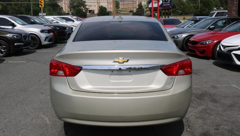 Chevrolet Impala 4dr Sdn LT w/1LT 2015