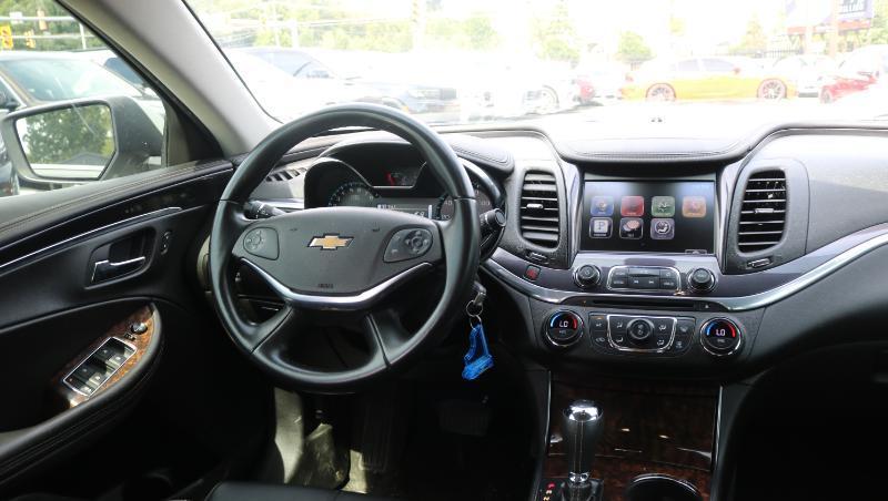 Chevrolet Impala 4dr Sdn LT w/1LT 2015
