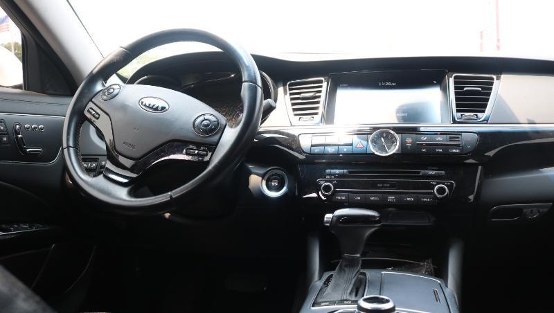 Kia K900 V6 Premium 2017