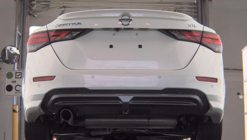 Nissan Sentra SR CVT 2021