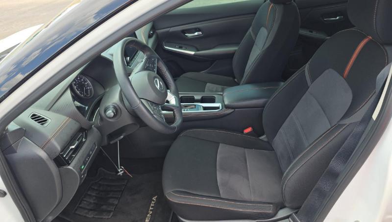 Nissan Sentra SR CVT 2021